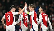 Arsenal 3 puanı 3 golle aldı!