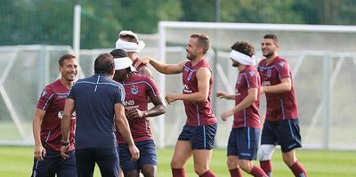 Trabzonspor'da futbolculara gözü kapalı antrenman