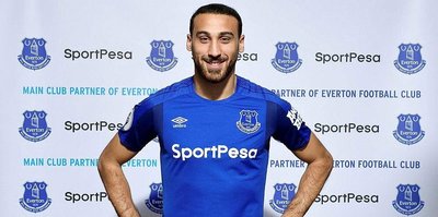 Cenk Tosun, Tottenham maçında kadroda!