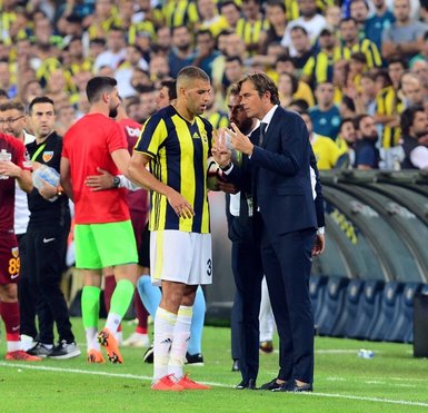 Phillip Cocu’ya göre Fenerbahçe’nin en büyük rakibi stres