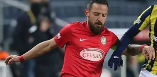 Deniz Naki’ye bir darbe daha! Resmen bitti