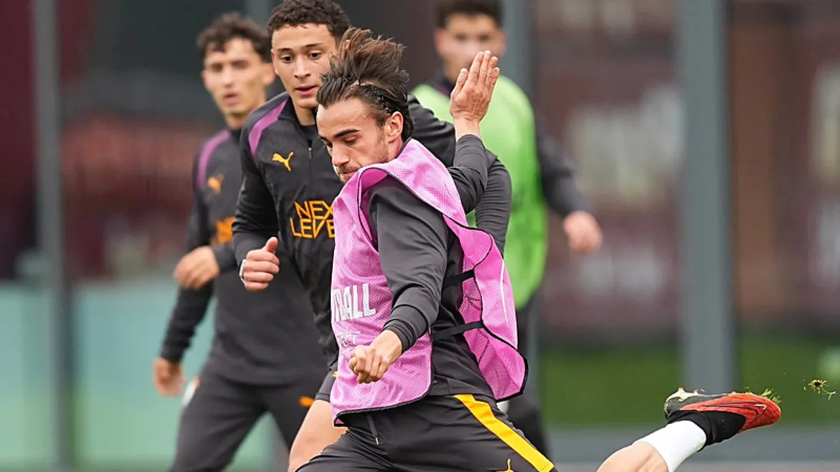 Galatasaray'da Yunus Akgün kararı! Lille maçında...