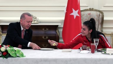 Başkan Erdoğan’dan iftar yemeği