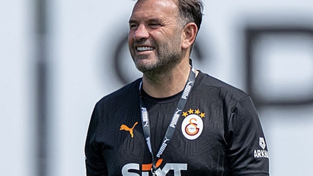 Fenerbahçeli yıldız Galatasaray'a gidiyor! Transferde işler karıştı Fenerbahçeli yıldız Galatasaray'a gidiyor! Transferde işler karıştı