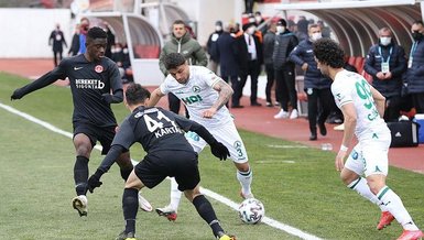 Ümraniyespor Giresunspor 3-1 (MAÇ SONUCU - ÖZET)