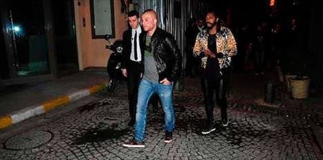 Gökhan barda vuruldu