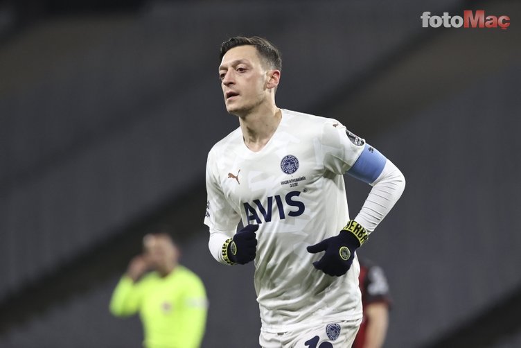 FENERBAHÇE HABERLERİ: Mesut Özil için olay yorum! "Ondan istediğimiz..."