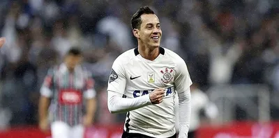 Rodriguinho gemileri yaktı