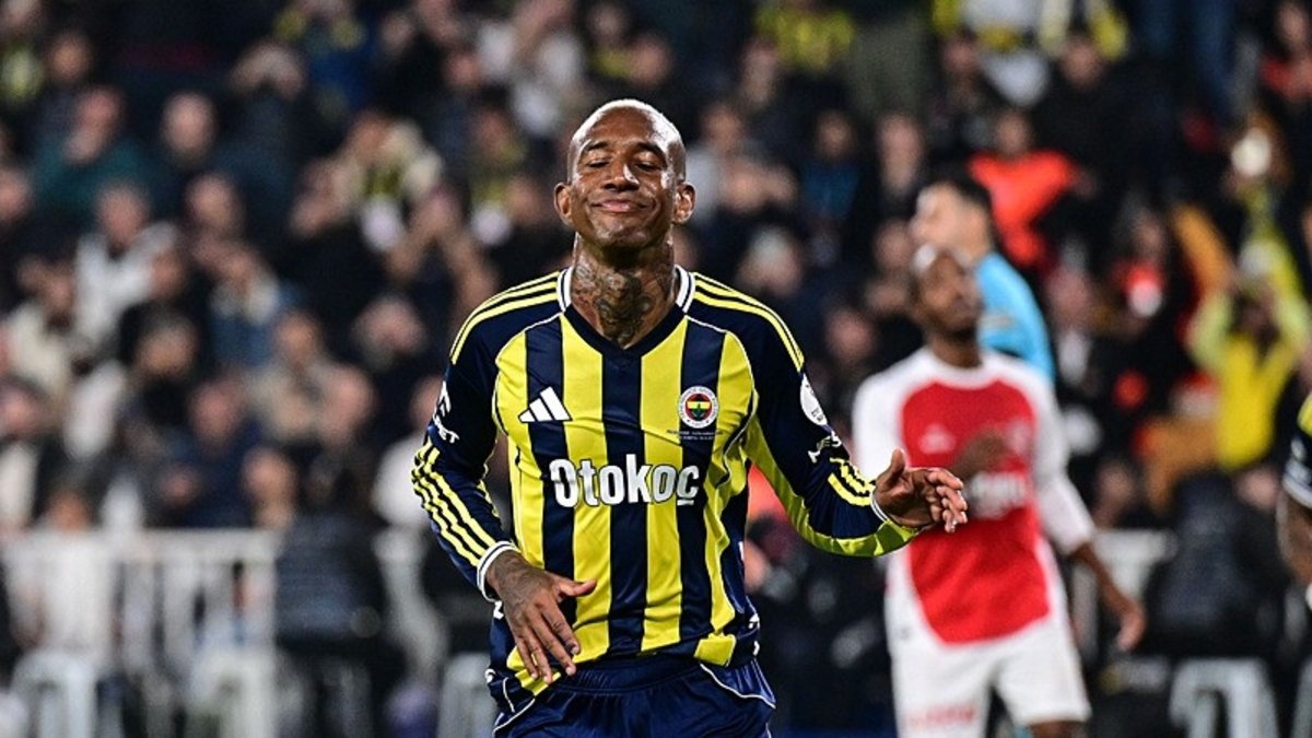 FENERBAHÇE HABERİ: Talisca'ya Kadıköy'de tepki! Penaltıyı kullanmadan önce... FENERBAHÇE HABERİ: Talisca'ya Kadıköy'de tepki! Penaltıyı kullanmadan önce...