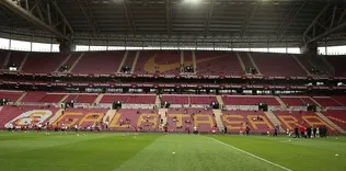 Tribünler boş kaldı