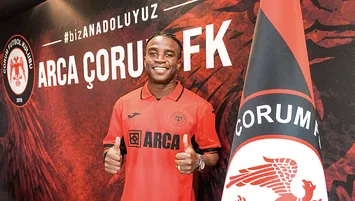Youssoufa Moukoko Çorum FK'da!