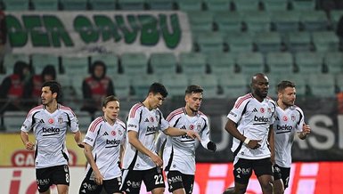 Beşiktaş eriyor