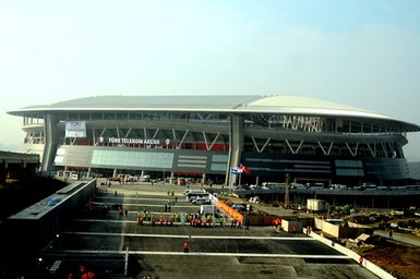 Türk Telekom Arena’da kapılar açıldı