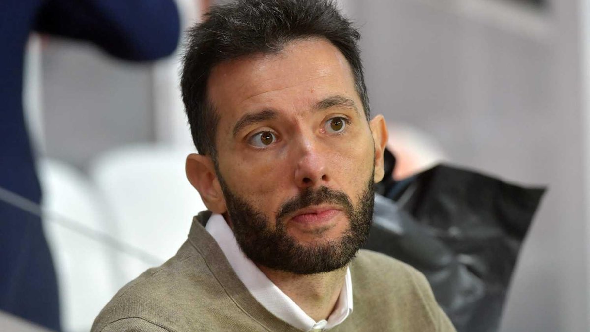 Valencia'da Carlos Corberan dönemi başladı!