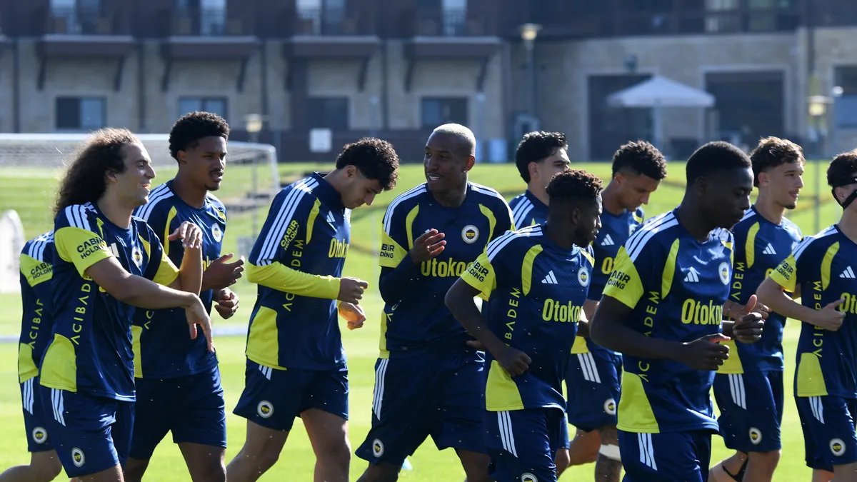 Fenerbahçe'nin Avusturya kampı kadrosu belli oldu!