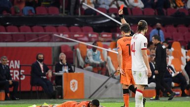 Son dakika: Hollanda - Türkiye maçında Çağlar Soyüncü kırmızı kart gördü! İşte o anlar