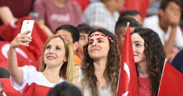 Antalya’da milli şölen!