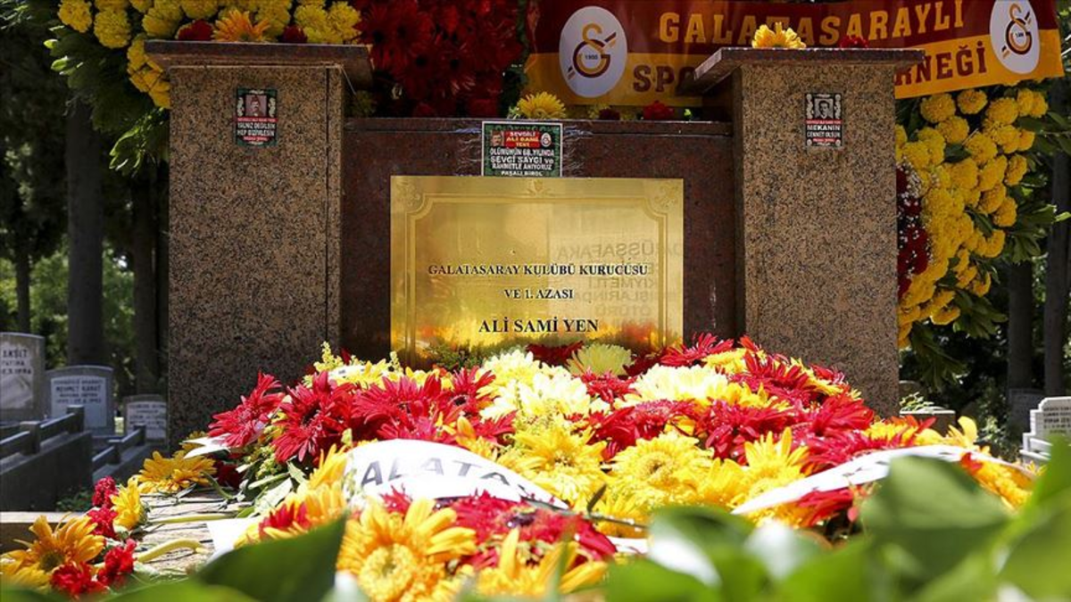 Galatasaray'dan Ali Sami Yen paylaşımı Galatasaray'dan Ali Sami Yen paylaşımı