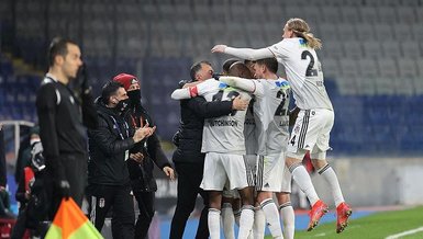 Son dakika spor haberleri: Beşiktaş 7 sezon sonra Başakşehir deplasmanında kazandı
