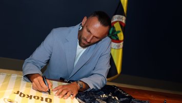 F.Bahçe transferi resmen açıkladı!