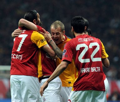 Galatasaray - Beşiktaş  Spor Toto Süper Lig 28. hafta mücadelesi