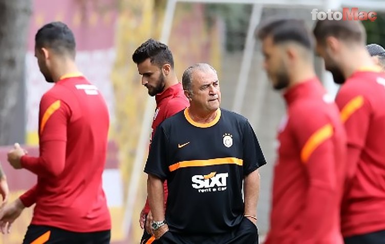Son dakika spor haberi: Galatasaray antrenmanında dikkat çeken kare! Arda Turan... (GS haberi)