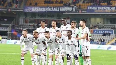 Zirveye doğru ilerliyor