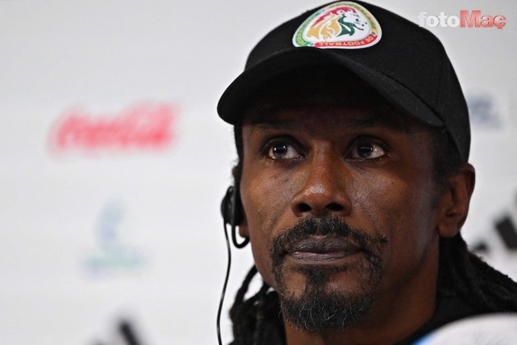 Aliou Cisse'nin yürek burkan hikayesi! Ailesini bir trajedide kaybetti ama...