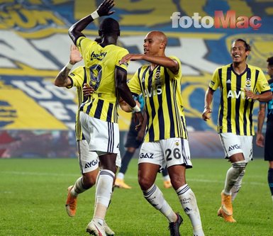 Fenerbahçeli futbolcular Trabzonspor galibiyetini değerlendirdi