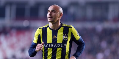 Aatif Chahechouhe: "Fenerbahçe'den ayrılmayı düşünmek bile istemiyorum"