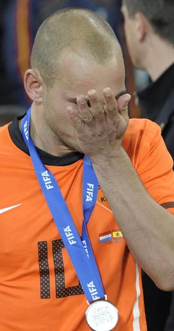 Cimbom’un bir numaralı hedefi Sneijder!