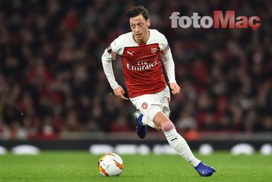 Fenerbahçe'de Mesut Özil transferi sonrası flaş ayrılık! Yıldız isimle görüşmeler başladı