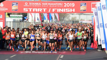 İstanbul’da yarı maraton günü