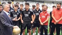 Şampiyonlarla bir araya geldi
