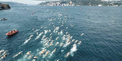 Boğaziçi'ndeki yarışta rahatsızlanan yüzücü hayatını kaybetti