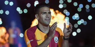 Beşiktaş’tan Galatasaray’a Falcao göndermesi!
