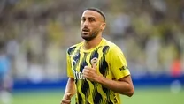 Cenk kontratı bırakmıyor