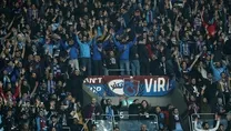 Bilet bekliyorlar