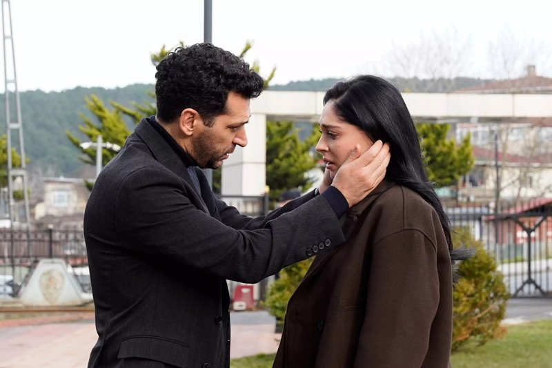 guller-ve-gunahlar-yeni-bolum-izle-kanal-d-guller-ve-gunahlar-16-bolum-1770478277270.jpeg
