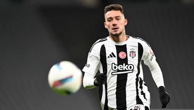 Ernest Muçi kafa karıştırdı