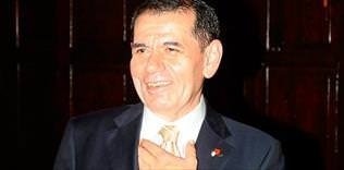 Yeni başkan Dursun Özbek