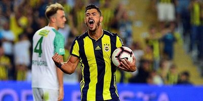 Fenerbahçe’nin ilk golü Giuliano’dan