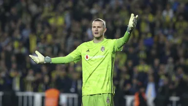 Loris Karius imzayı attı