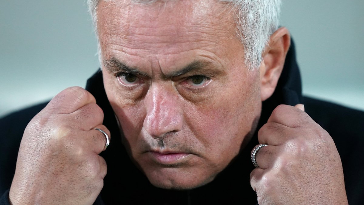 Mourinho eski öğrencisinin transferini istiyor! Becao...