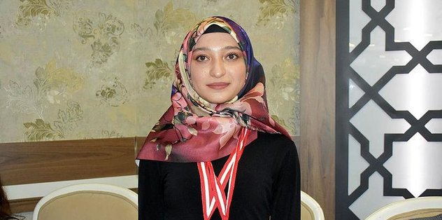 Engelleri aşan Zeynep, emanet malzemelerle Türkiye 4.'sü oldu