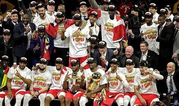 Toronto Raptors’ın şampiyonluk sevinci sürüyor