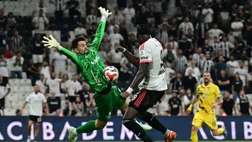 Eyüpspor’da Felipe kaldı