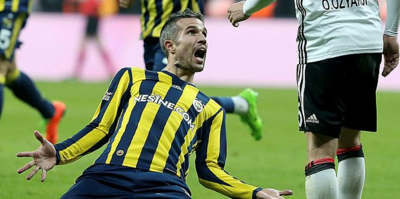 Fenerbahçe'den Van Persie tişörtü!