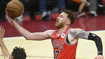 Onuralp Bitim Chicago Bulls'tan ayrıldı