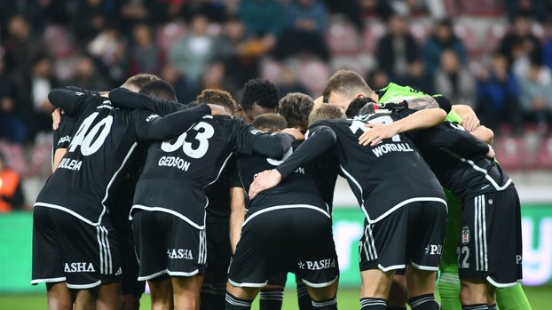 Beşiktaş 5 eksikle Konyaspor'u ağırlayacak